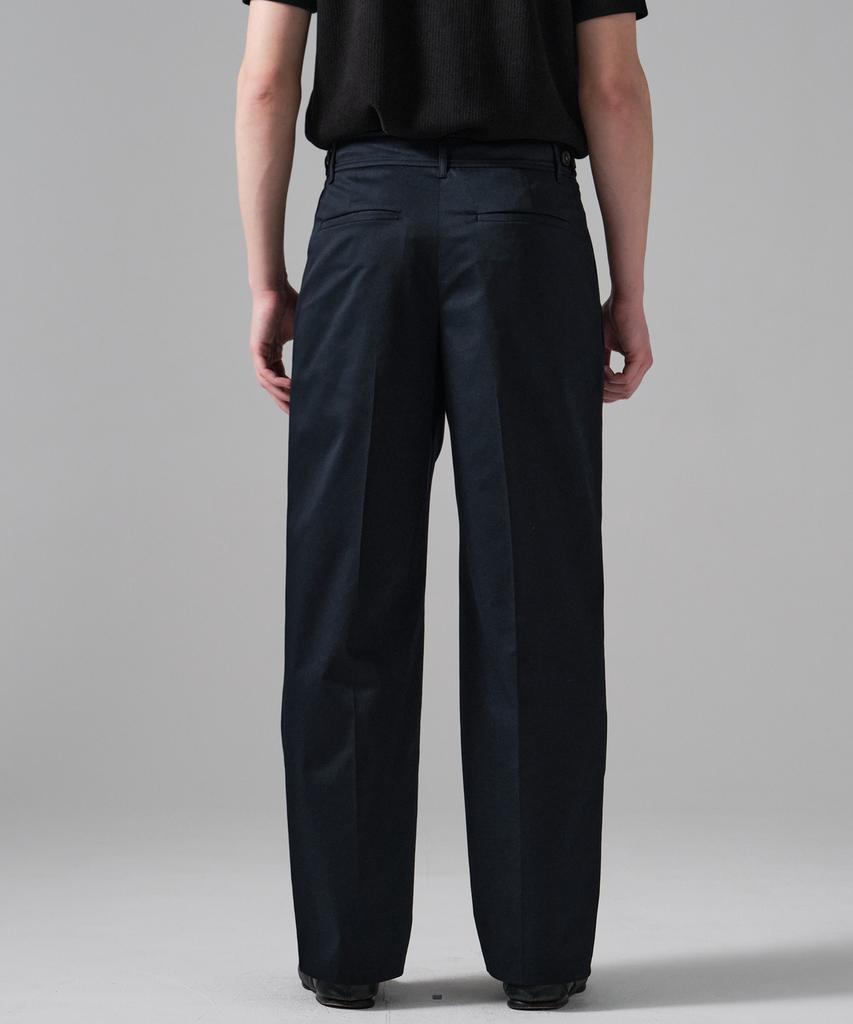FILLCHIC Forward Two-Pleated Pants (Navy)