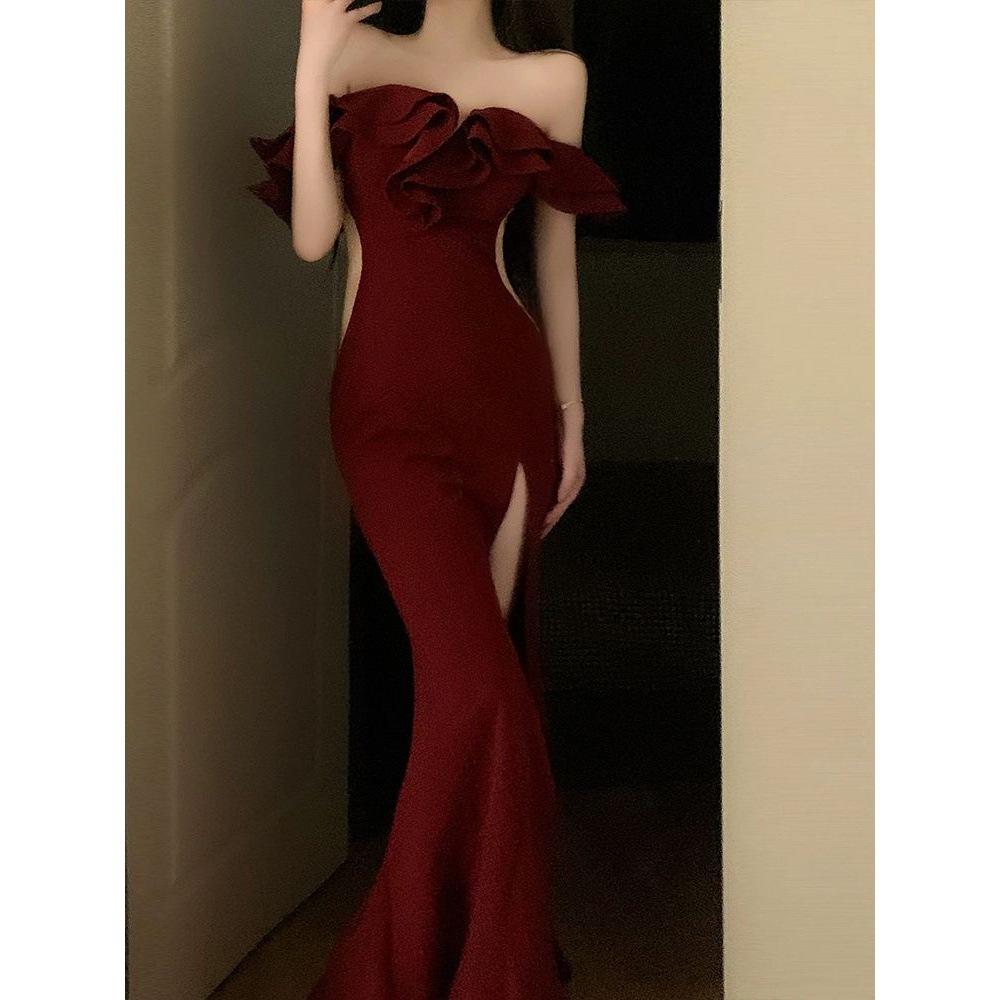 

Стильное платье на одно плечо, женская одежда, лето, темперамент светской львицы, топ-труба, облегающее бедра, вечернее платье S- (can be worn within 45kg) красный