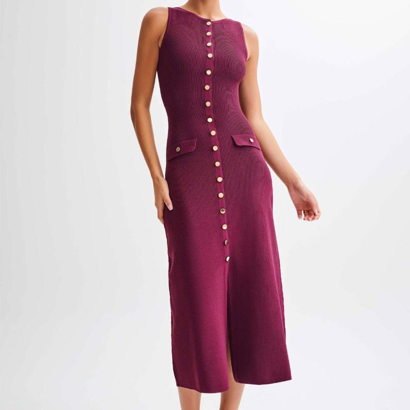 Gestricktes Kleid mit elegantem Temperament und Metallschnalle Langer Rock