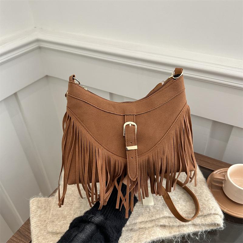 Vintage Western Suede Fringe Tote Bag with Adjustable Strap Buckle Accent Casual Crossbody Purse for Women ,Travel Shoulder Bag