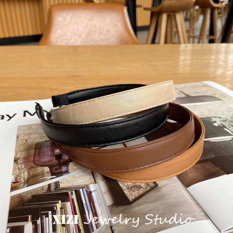 Jennie-Style Retro PU Leather Headband - Simple, Chic Hair Accessory for Women