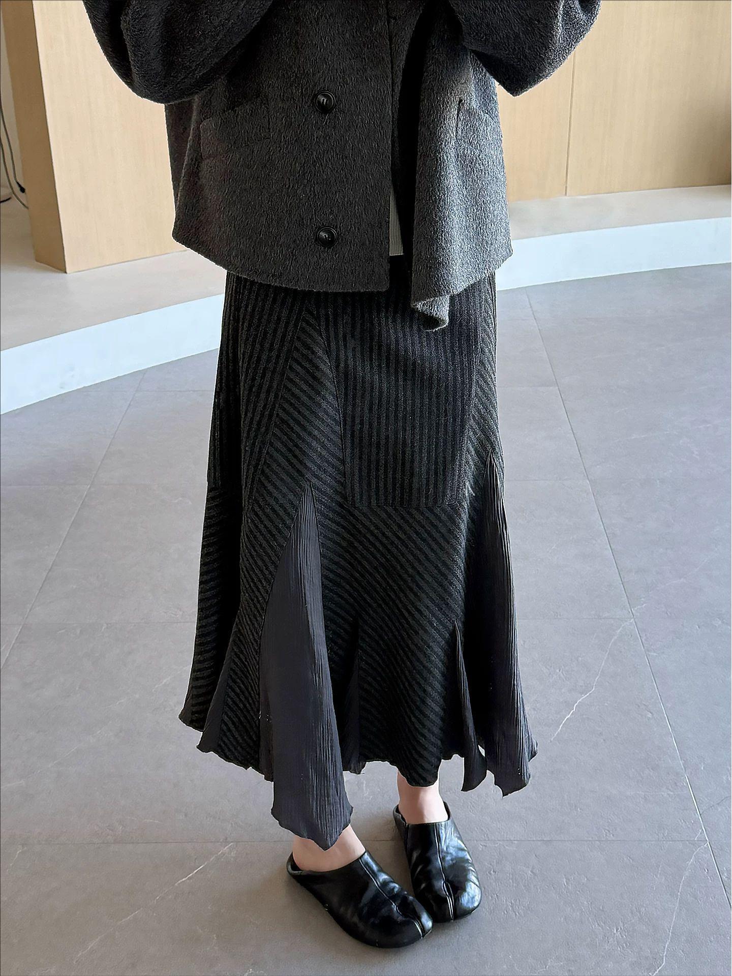 

Gentle Twilight Wool Double-Thread Dense 3D Fish Skirt Medium