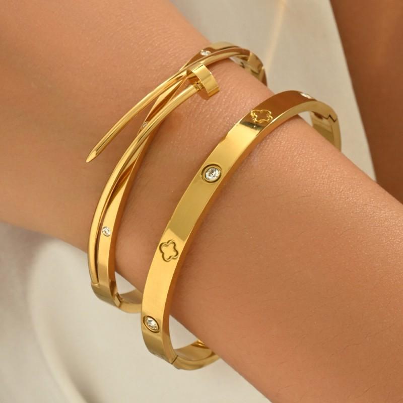 Stainless Steel Gold Plated Clover Charm Bangle Set With Rhinestone Accents Women