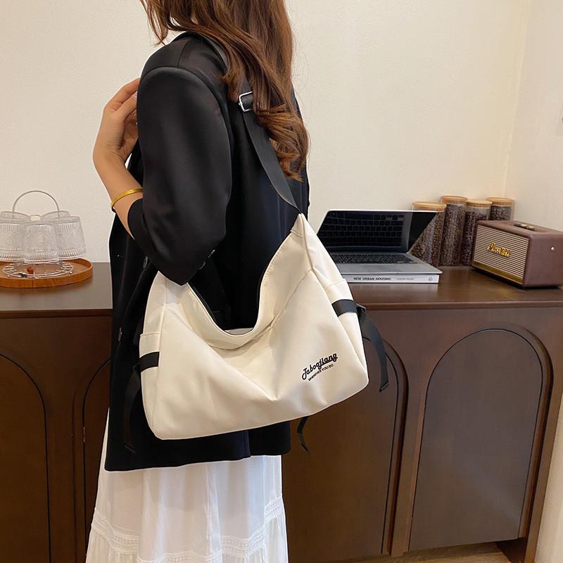 Trendy Japanese Style Large Capacity Shoulder Bag For Women Casual Tote Bag