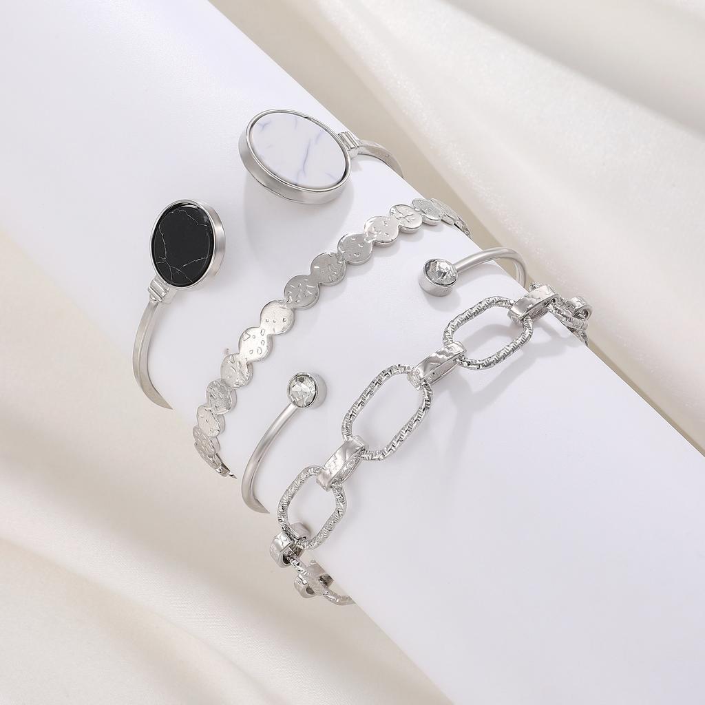 Vintage Mehrschichtiges Kettenarmband Set für Damen – Trendiger Europäischer Stil, Retro Minimalistischer Handschmuck, Grenzüberschreitende Heißverkauf Accessoires
