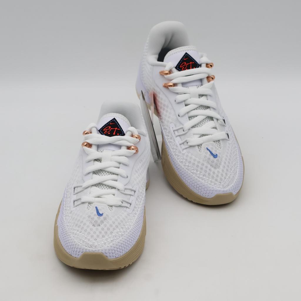 HF0232-100 Nike S.T. Flare White (Men's)