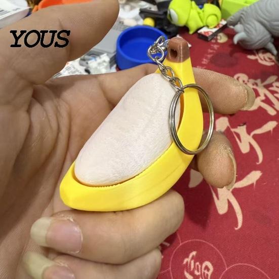 Commuter Stress Relief Toy Keychain Pendant, Peeled Banana with Thickened Stainless Durable Steel Ring, Portable for Keys Backpacks Schoolbags