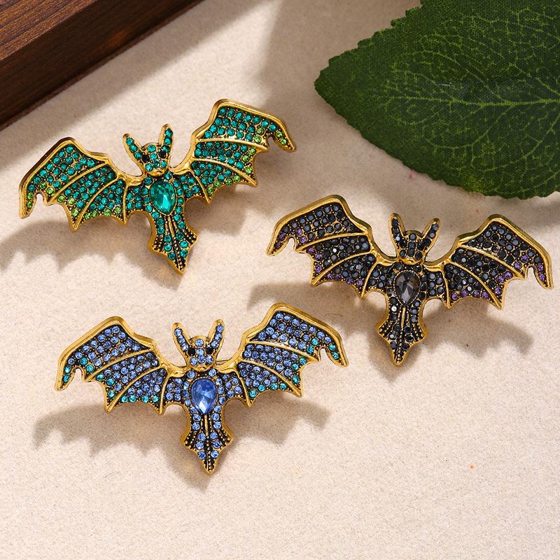 New Demon Bat Brooch Retro Men's and Women's Clothes and Accessories Environmentally Friendly Corsage Silk Scarf Buckle Clothing Shoe Buckle