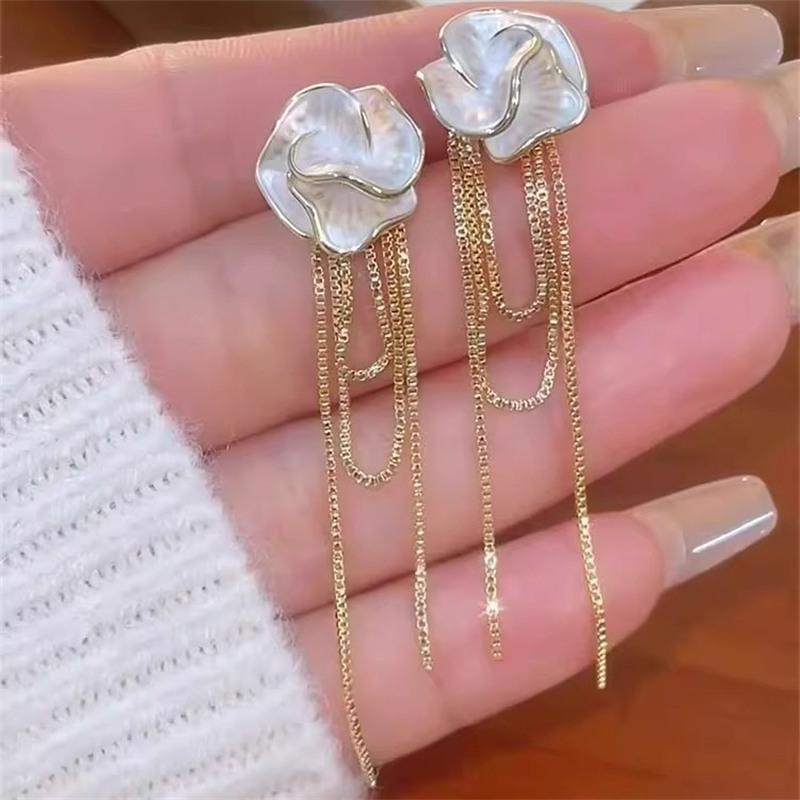 

Универсальные серьги с кисточками в виде камелии, легкие роскошные модные универсальные усовершенствованные серьги