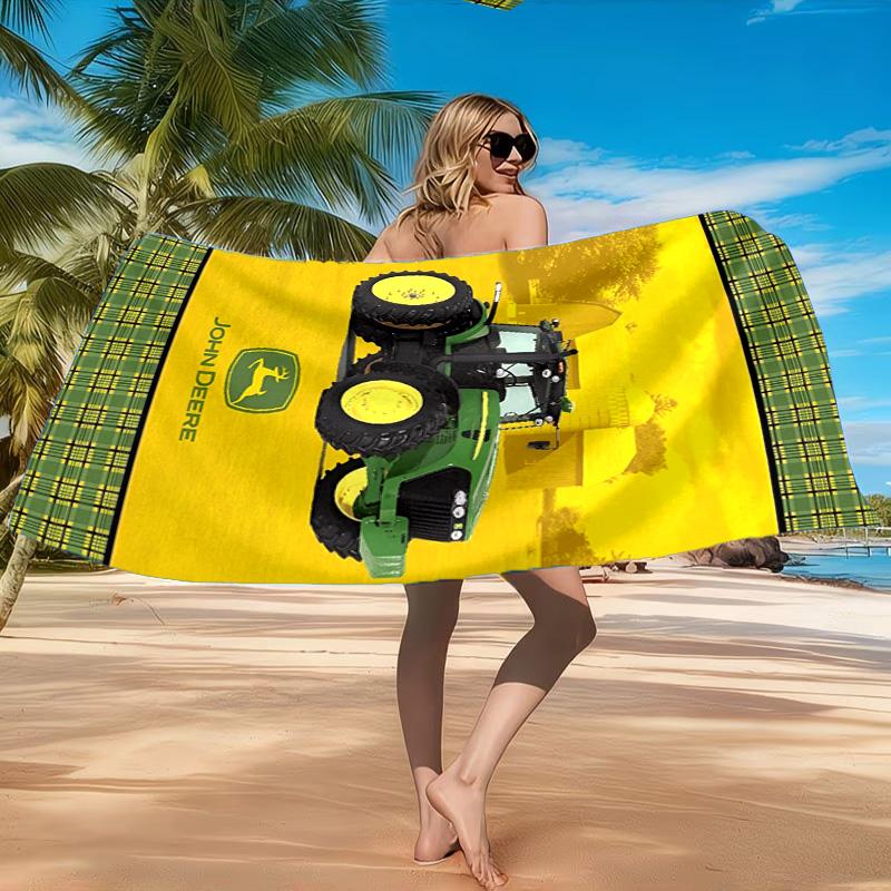 מגבת חוף עם לוגו John Deere, מתייבשת במהירות, קלה לטיפול, מתאימה גם לאימוני כושר וגם לחופשות חוף, ציוד חיוני לספורט