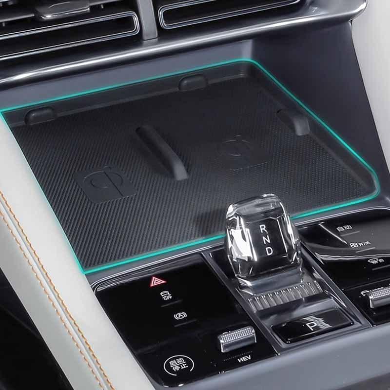 For BYD Seal U Song Plus Sealion 6 DM-i EV -2024 Anti Slip Silicone Wireless Charging Pad  Interior Protector Accessories