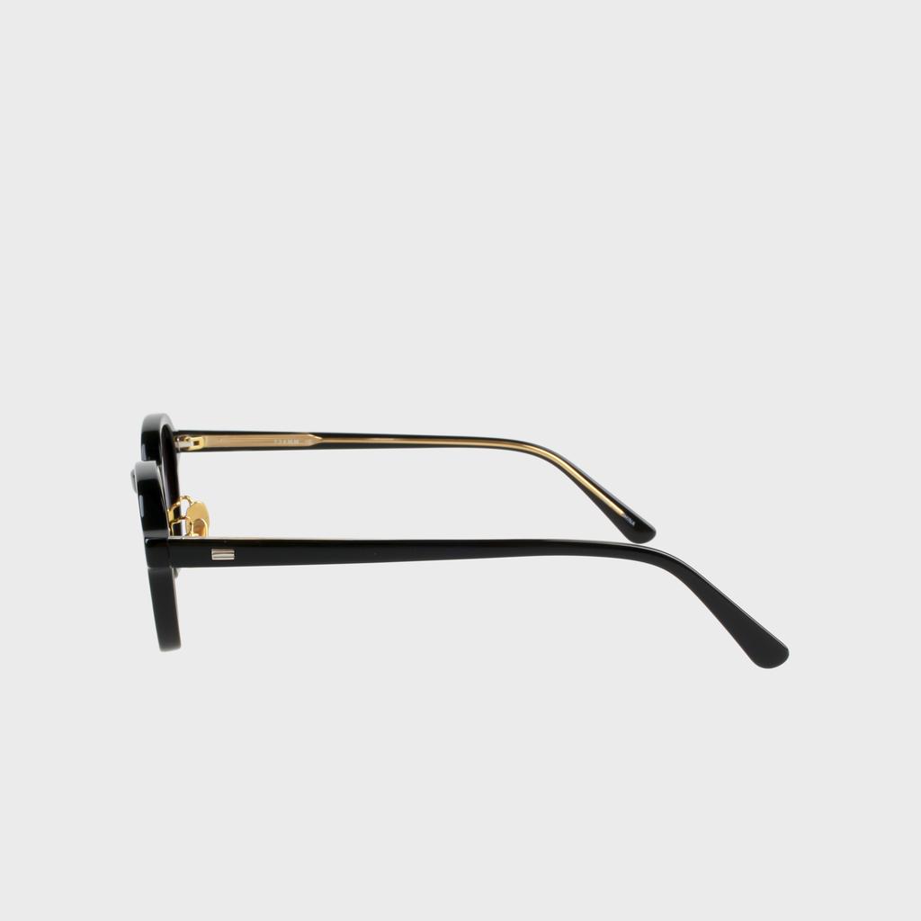 Ilsamsaemem Oval Classic Tinted Photochromic Sunglasses Black