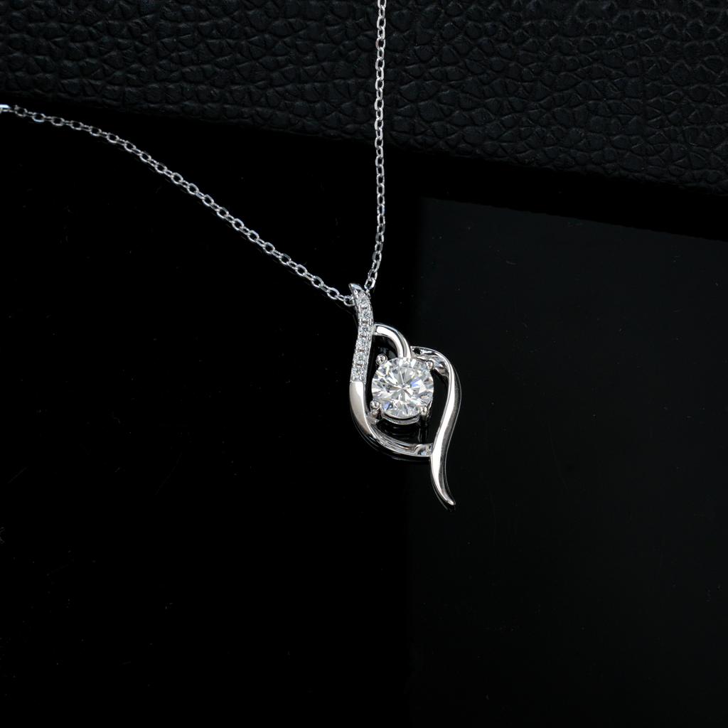 Hot Selling Stylish S925 Silver Rhodium-Plated Waterdrop Shape Pendant Necklace Zircon Trendy for Weddings Parties for Gift