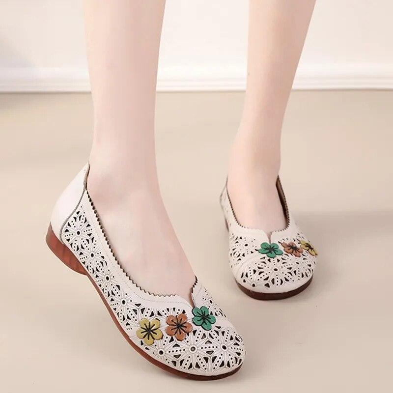 Johnature Versatile Flat Sandals Ethnic Style Genuine Leather Soft Sole Hollow Breathable Women's Shoes