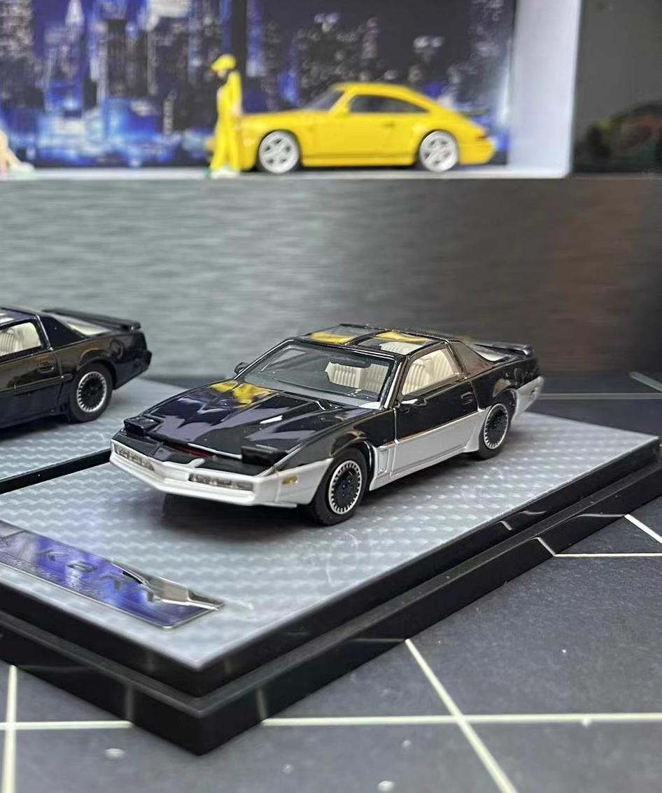

Diecast YM 1:64 Scale Pontiac Firebird Knight Resin Car Model Collectible Toy Gift Souvenir Display Ornament