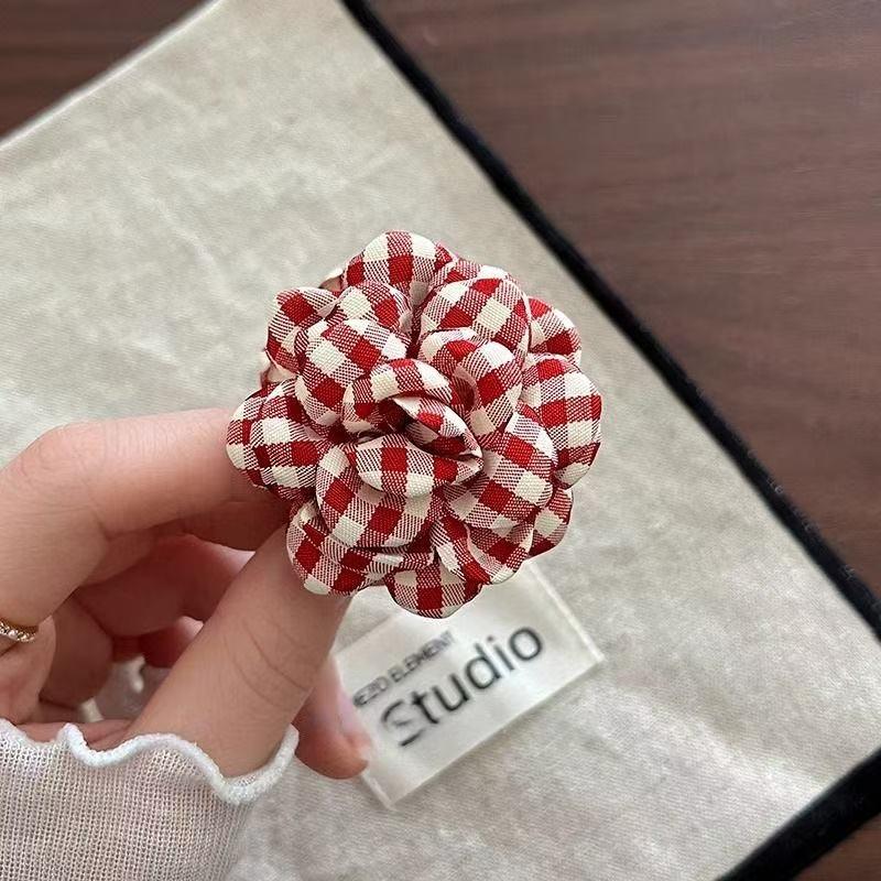 Korean Style Plaid Floral Claw Clip - Little Yellow Flowers Hair Accessory