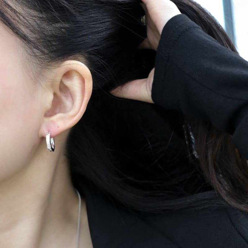 SUIOVE Texture Hoop Earring