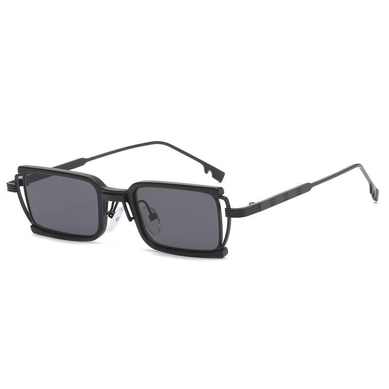 Retro Square Frame Sunglasses: Unisex European & American Style with Metal Frame for Street Fashion