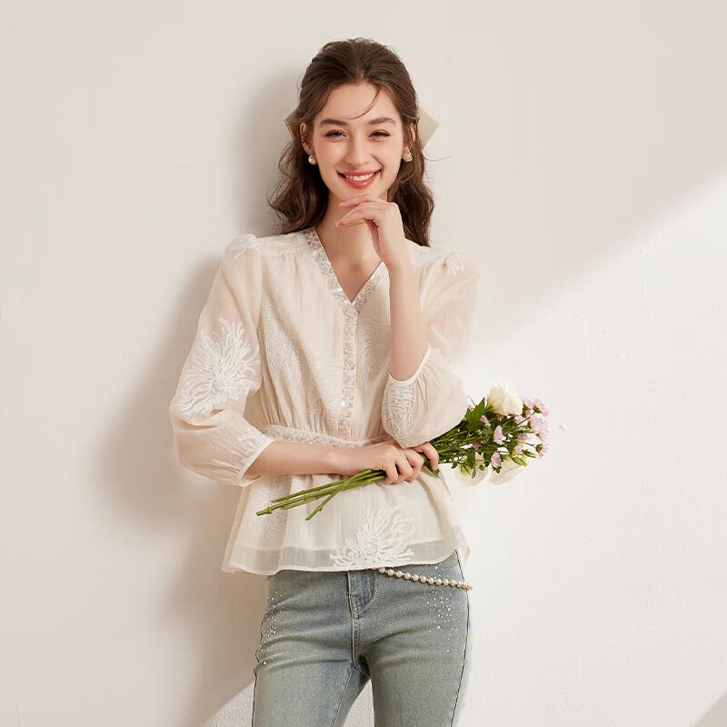 Bailuyu Women's V-Neck Embroidered Sequin Lace Slim-Fit Shirt