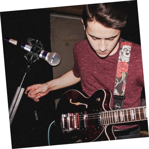 Toyvian 1 Piece Microphone Shock Mount, Live Microphone Stand, Microphone Bracket, Microphone Pop Filter, Desktop Microphone, Microphone Holder, Micro