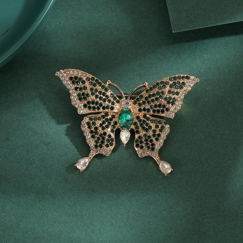 Broche papillon luxe léger haut de gamme verte rétro broche épingle pour manteau automne et hiver bijoux