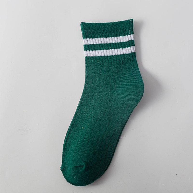 10 Pairs of Female Autumn and Winter Parallel Bars Sports College Wind Suction Sweat Breathable Tube Socks