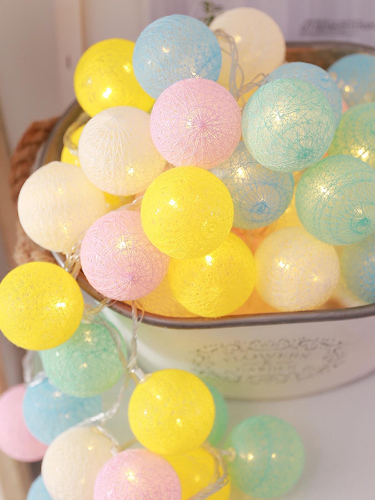 

Thailand LED Cotton Ball String Lights - 6cm Twinkling Christmas & Bedroom Decor 1.5m 10 LED Battery