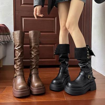 Lange Stiefel Damen Herbst und Winter Neuer Stil Leder Schnallenriemen Dicksohlige Stiefel Modische Britische Kniehohe Ritterstiefel