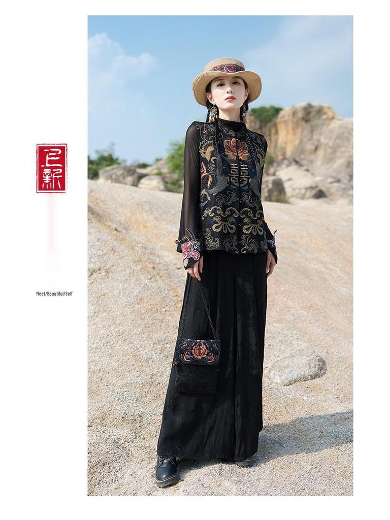 Women's Chinese Retro Embroidered Flower Vest - Sleeveless Cardigan