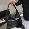 Soft Leather PU Tote Bag Large Capacity Bag Women's Work Commuting Can Put Tablet Women's Bag Korean Version Simple Shoulder Bag