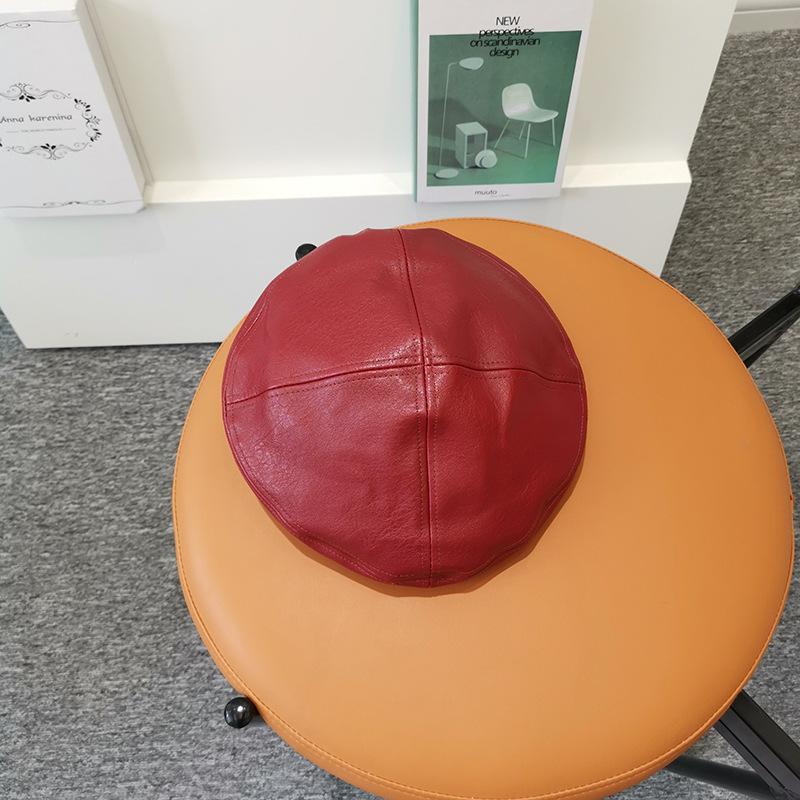 Hat female trendy versatile retro PU leather Internet celebrity beret octagonal autumn and winter British painter hat men