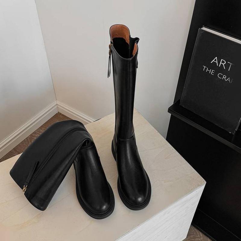 

Autumn and winter women s leather boots solid color round head versatile rubber platform large size high boots new leather Martin boots women 40 чёрный