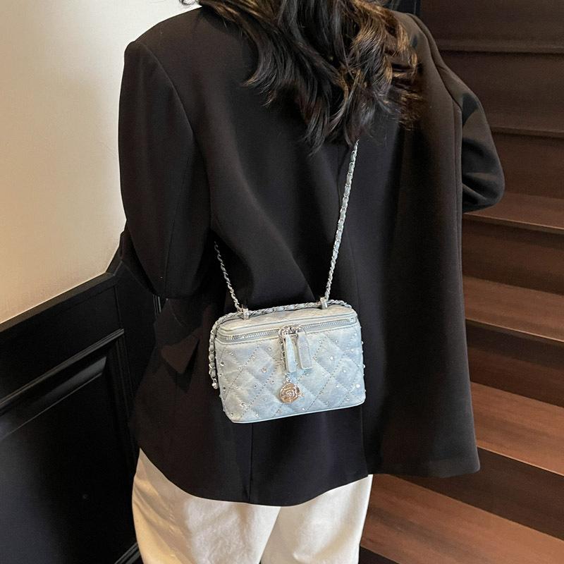 Rhombus chain versatile shoulder box bag women's 2025 summer new high-end messenger bag