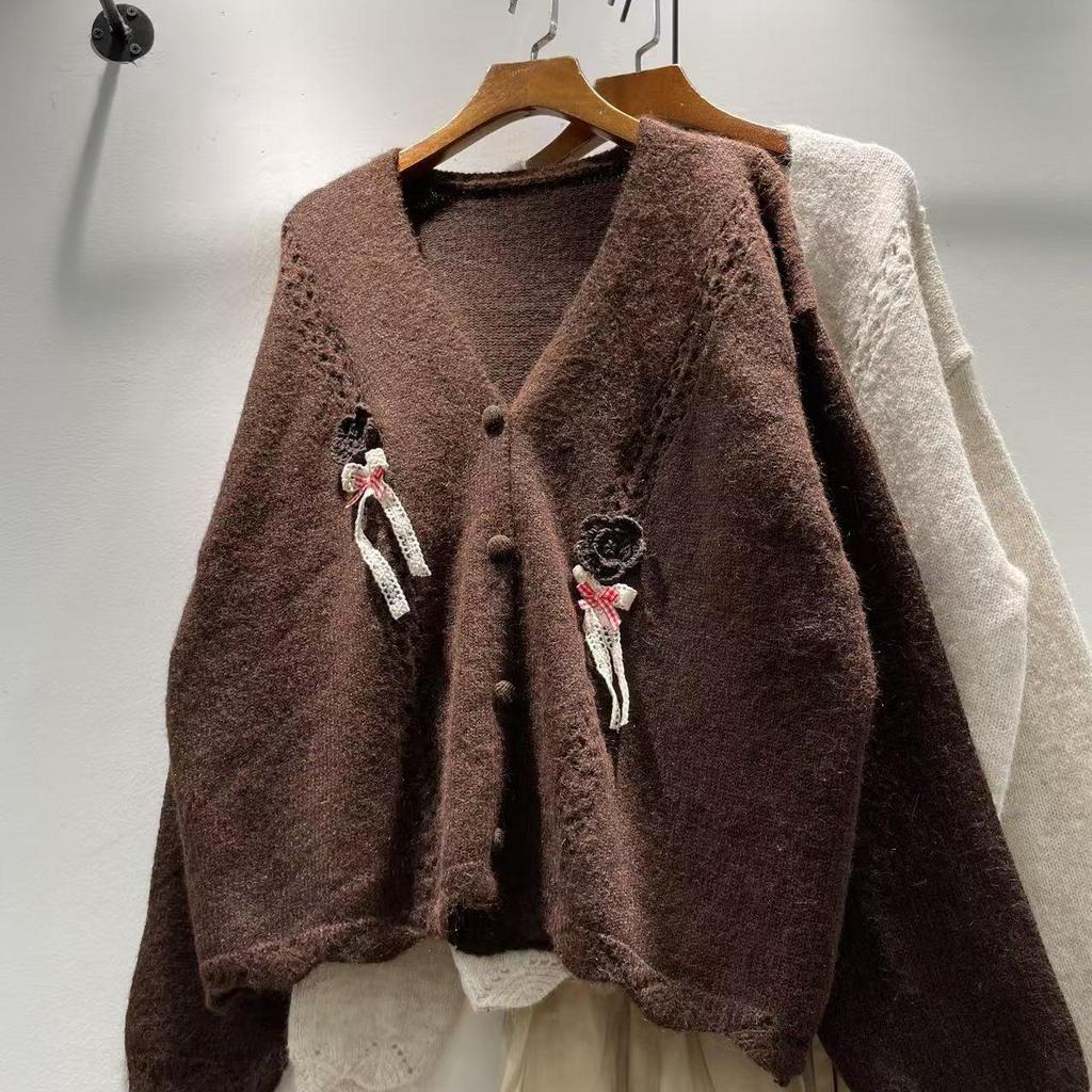 Women's Floral Applique V-Neck Loose Warm Cardigan Coat - Autumn/Winter Mori Girl Style