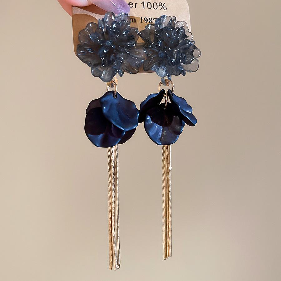 Luxuriöse Rote Blume Quastenohrringe: Stilvolle, Hochwertige Statement-Ohrstecker für Damen