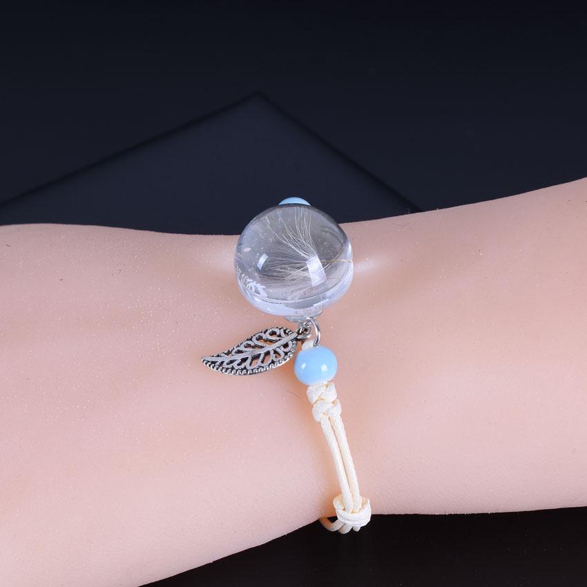 Adjustable Dried Flower Bracelet: Glass Ball with Dandelion & Baby's Breath, Perfect Gift for Best Friends & Couples