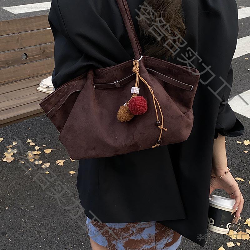 High-End Retro Suede Large Capacity Tote – Autumn/Winter Shoulder Bag