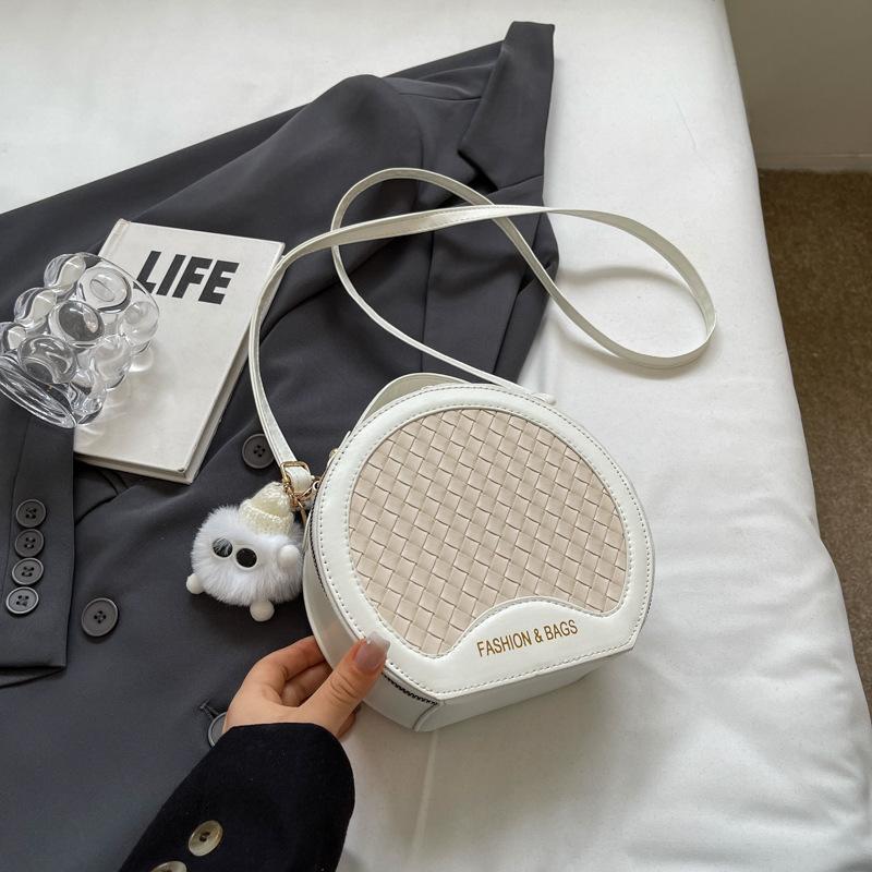 Premium texture small bag women 2025 new fashion niche messenger bag popular foreign style portable small round bag tide