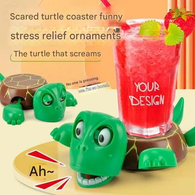 Tortue effrayée drôle créative avec les yeux grands ouverts sous-verres sonores amusants décoration de table bouilloire