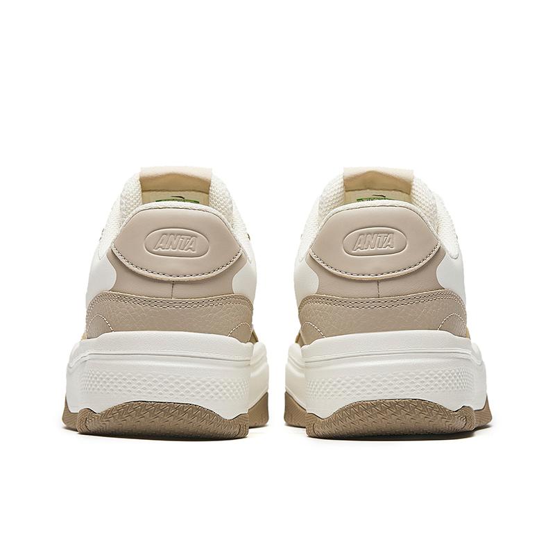 New Anta Street Play Series Anti Slip Wear Resistant Low Top Skateboard Shoes Women's White Brown 922448077-1
