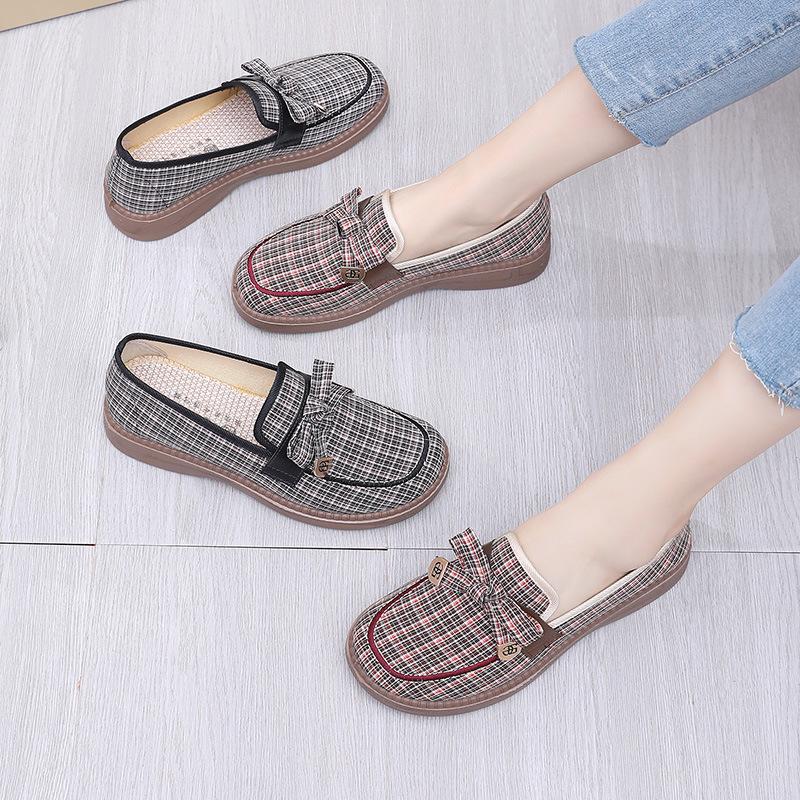 New women's breathable soft-soled old Beijing cloth shoes casual fashion versatile single shoes flat sole light and comfortable Doudou shoes
