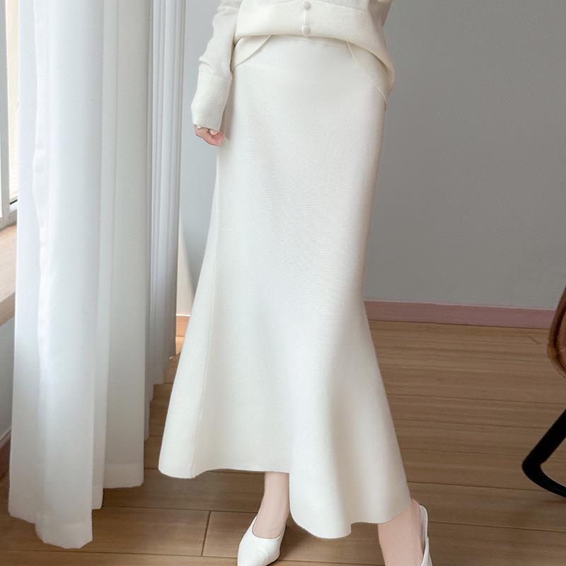 Women s Mid-Length Fishtail Wool Skirt: Elastic Waist, Solid Color, Casual & Versatile XXL