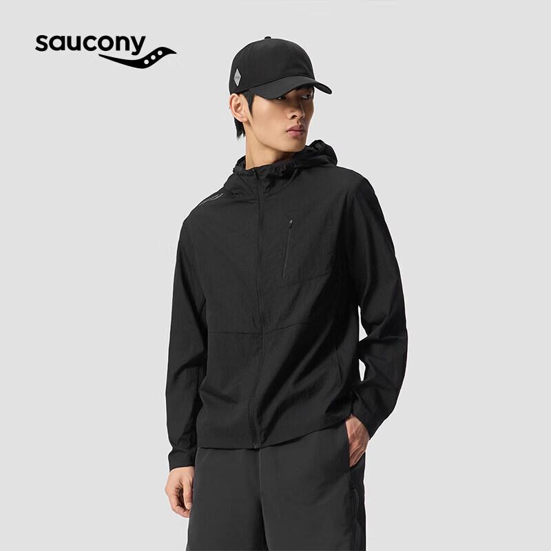 Saucony Men s Windproof Hooded Woven Jacket L
