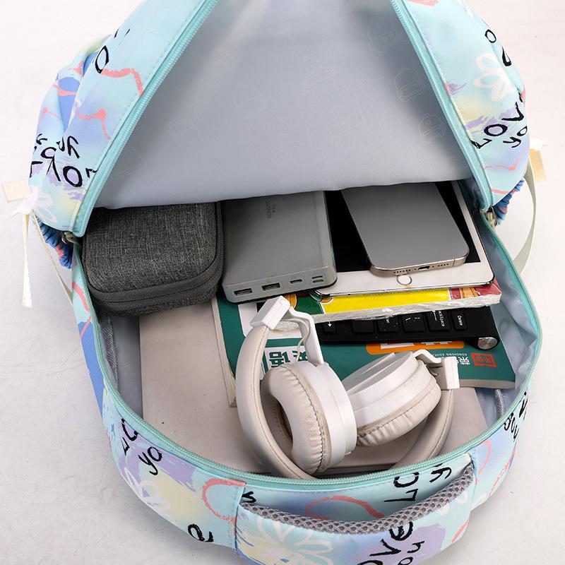 Cute and Fresh Schoolbag for Girls, An Instagram Japanese-style Creative Large-capacity Backpack for Junior and Senior High School Students