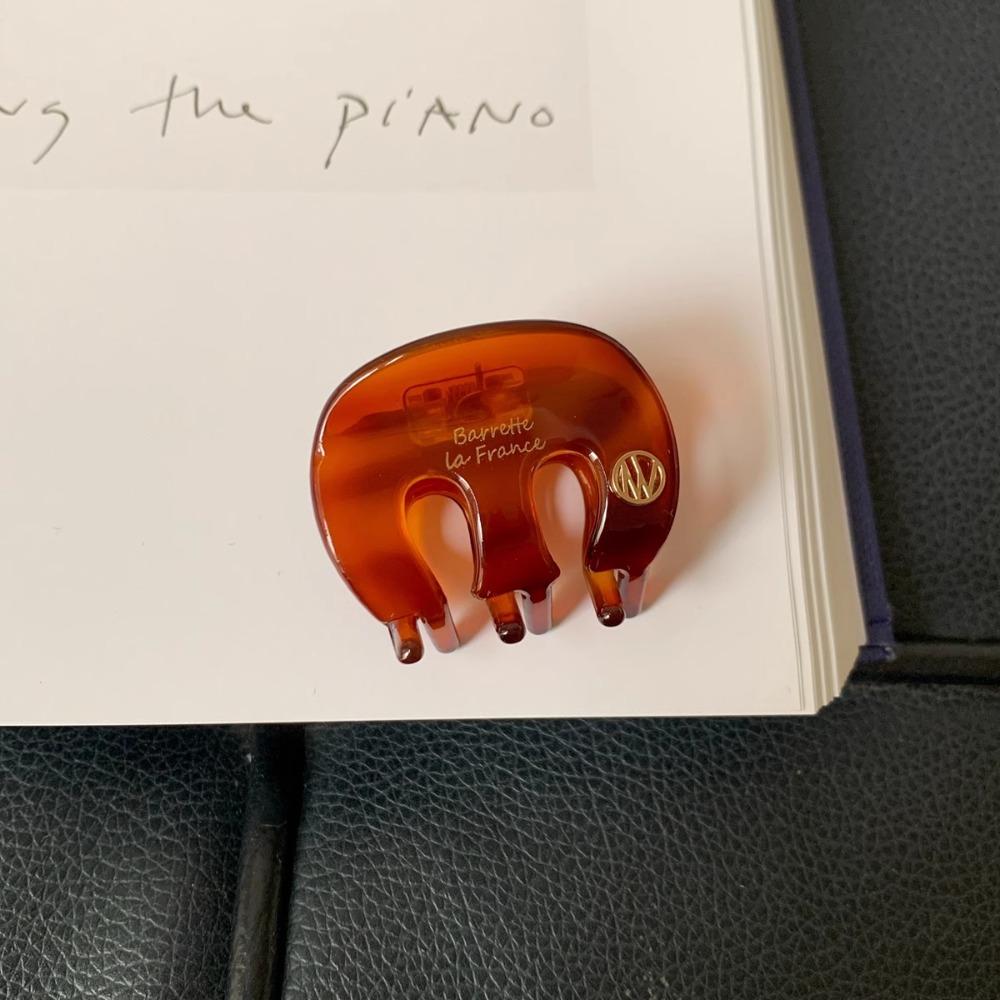 

Candy Color Letter Hair Clip Grab Clip Cute Hairpin Creative Acetate Hair Claw Girl Style 3