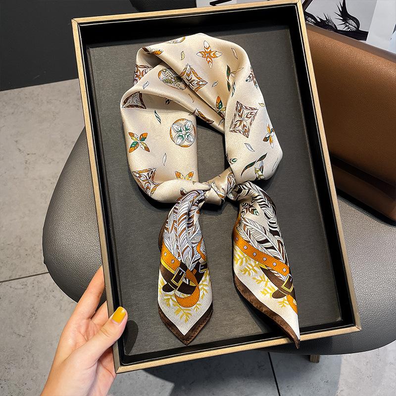 Blue Cherry Blossom Chessboard Mulberry Silk Scarf Female Simulation Silk Scarf Decorative Scarf Mom Shawl 70Cm Square Scarf