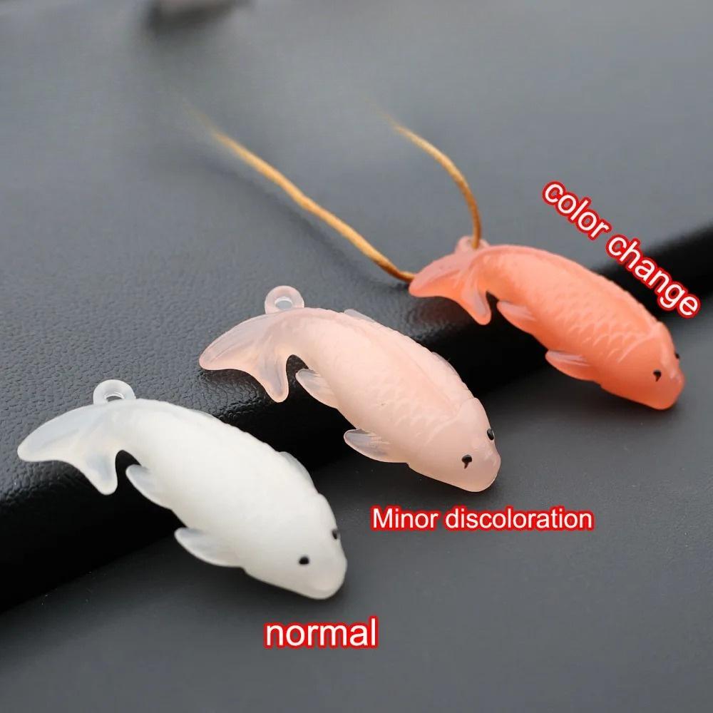 Color Changing Koi Pendant UV-Activated Color-Changing Grilled Fish Car Rearview Mirror Hanging Decor Lucky Keychain Pendant