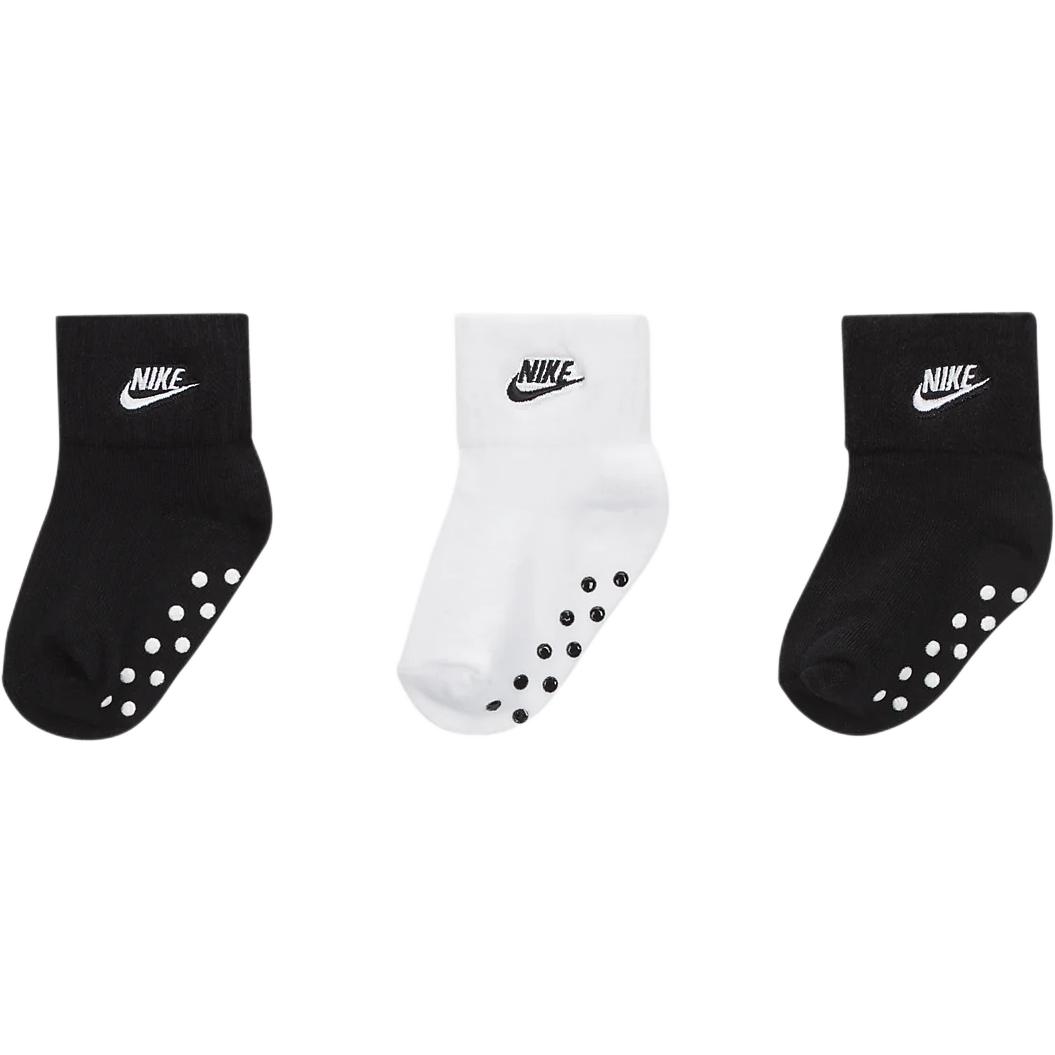 

Nike Core Socks 3 Pack Infant And Toddler CT3014-010 2-4