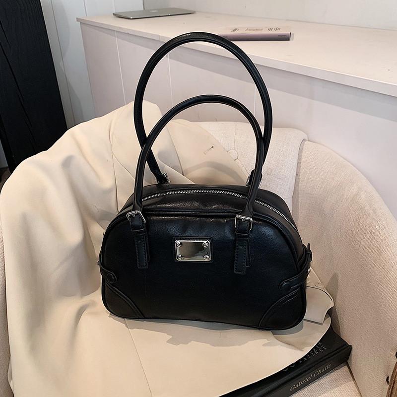 Ielgy High-End Niche Autumn Winter Retro Fashion Cross-Body Bag Ladies Portable Work Pillow Bag