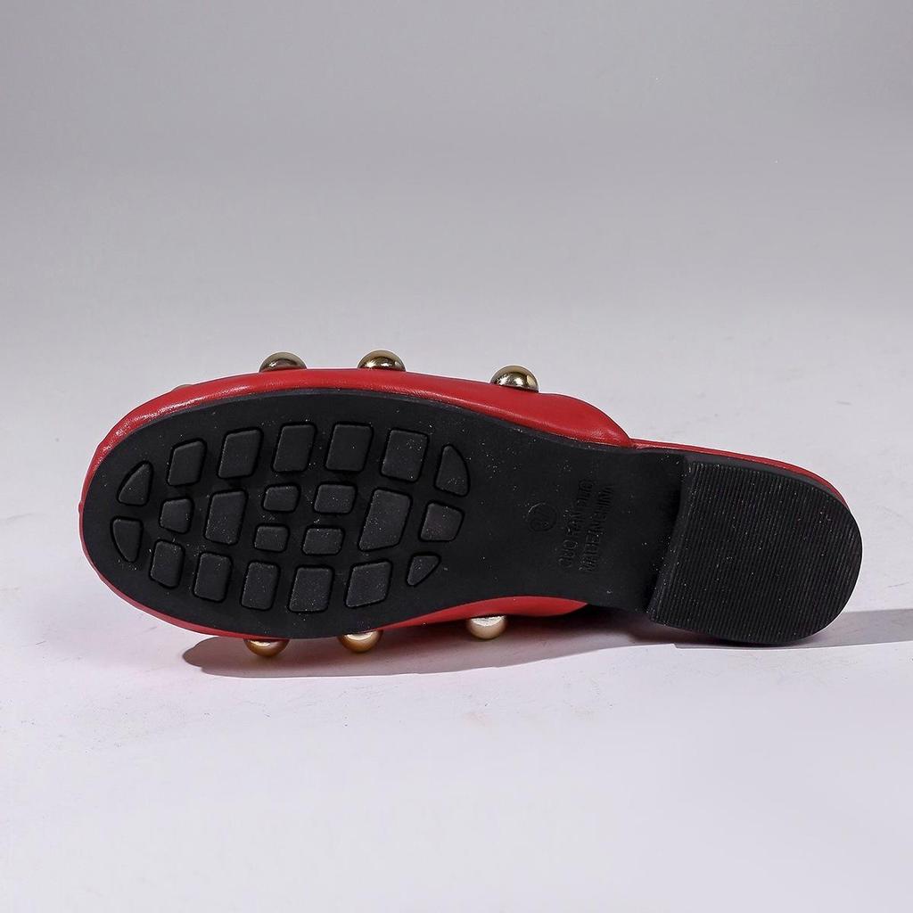 2026 Summer Metal Rivet Comfortable Soft Sole Closed-Toe Mules